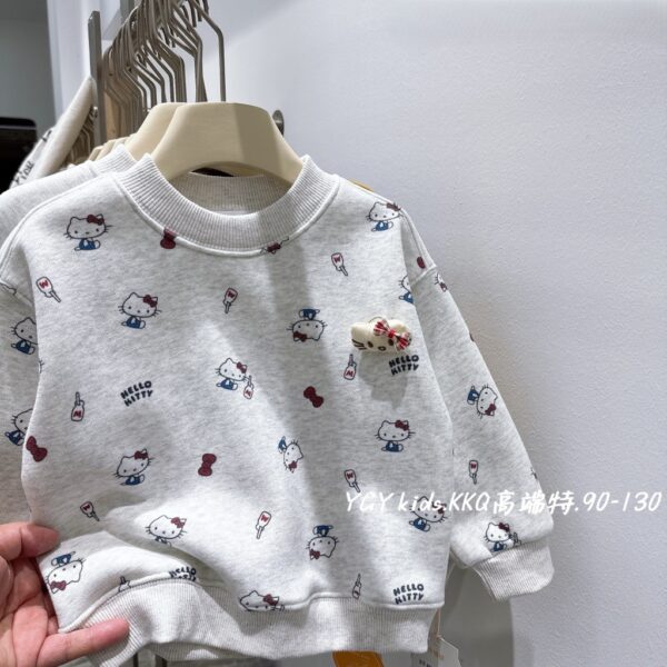滿印KT刷絨上衣   女生90-130